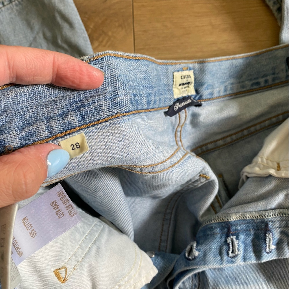 Citizens of Humanity McKenzie curved straight leg light wash distressed jeans 28 - Picture 5 of 11
